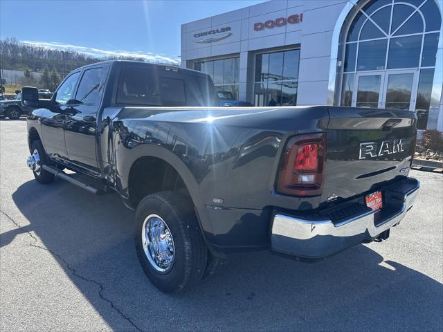 2026 Ram 3500 Tradesman Crew Cab 4x4 8 Box