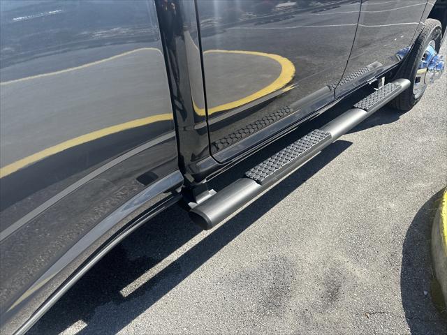 2026 Ram 3500 Tradesman Crew Cab 4x4 8 Box