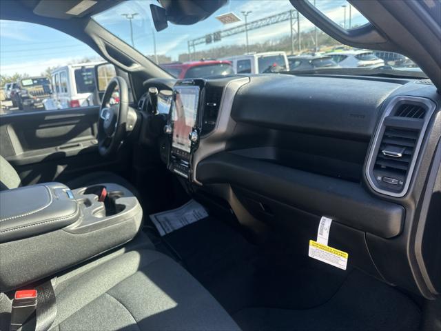 2026 Ram 3500 Tradesman Crew Cab 4x4 8 Box