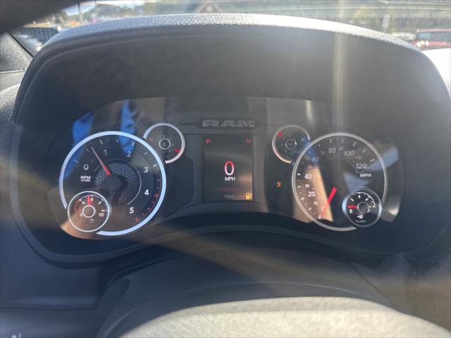 2026 Ram 3500 Tradesman Crew Cab 4x4 8 Box