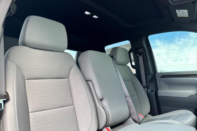 2026 GMC Sierra 1500 Double Cab, Standard Bed, SLE, 4WD