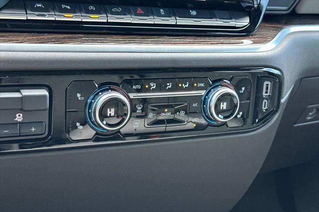 2026 GMC Sierra 1500 Double Cab, Standard Bed, SLE, 4WD