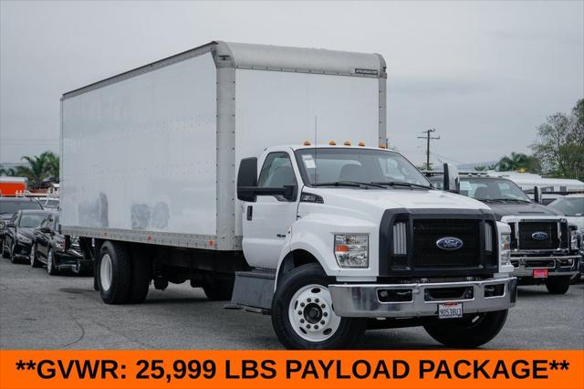 2017 Ford F-650 Base