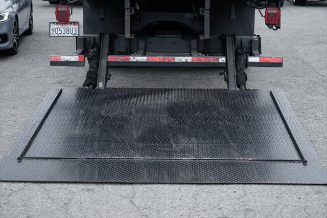 2017 Ford F-650 Base