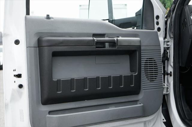 2017 Ford F-650 Base