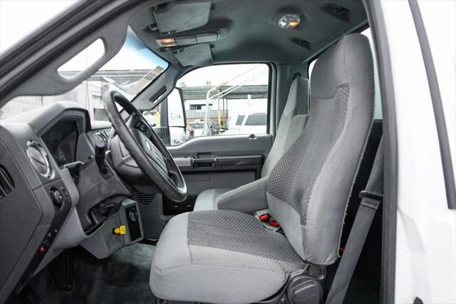 2017 Ford F-650 Base