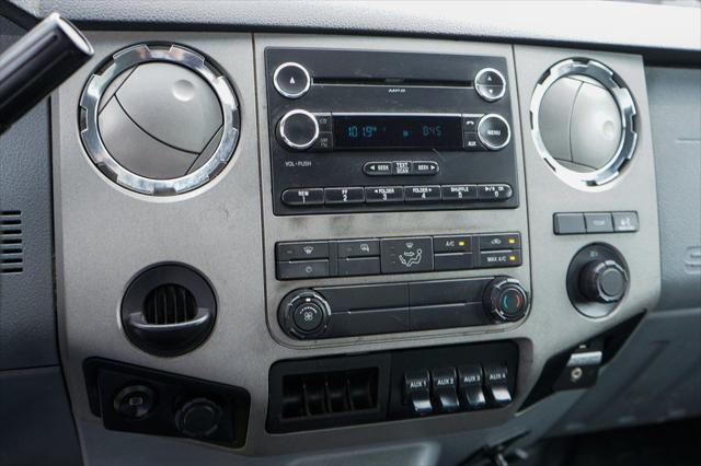 2017 Ford F-650 Base