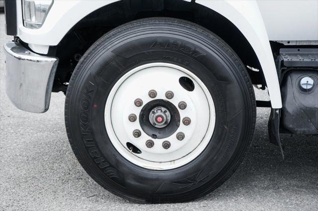 2017 Ford F-650 Base