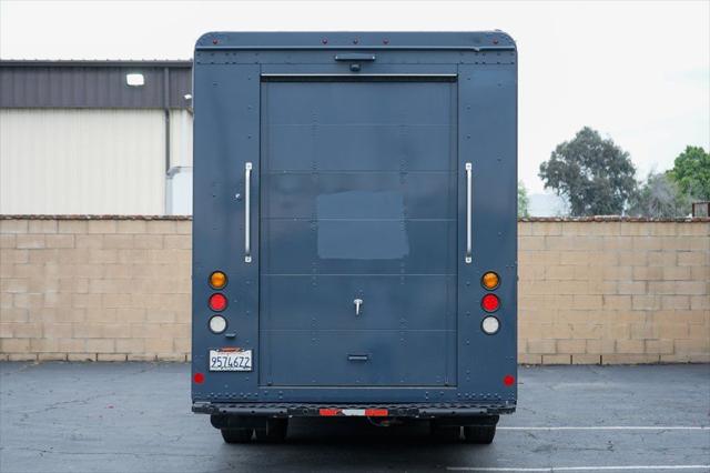 2020 Freightliner MT45G Walk-In Van