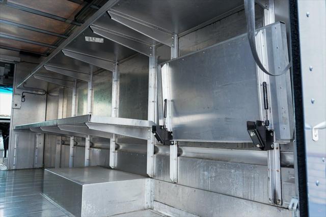 2020 Freightliner MT45G Walk-In Van