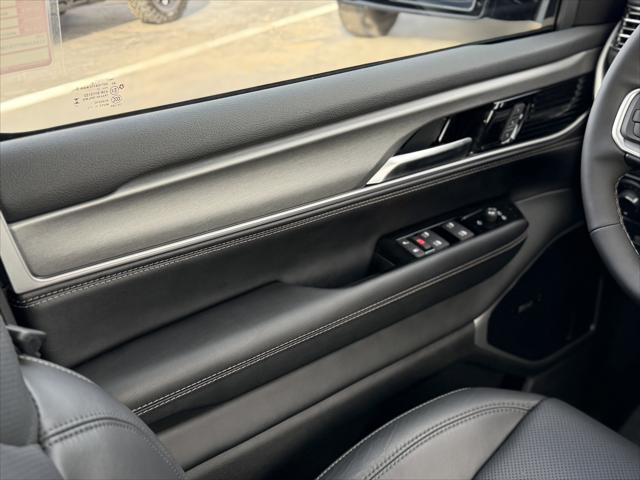 2026 Jeep Grand Wagoneer Limited Altitude 4x4