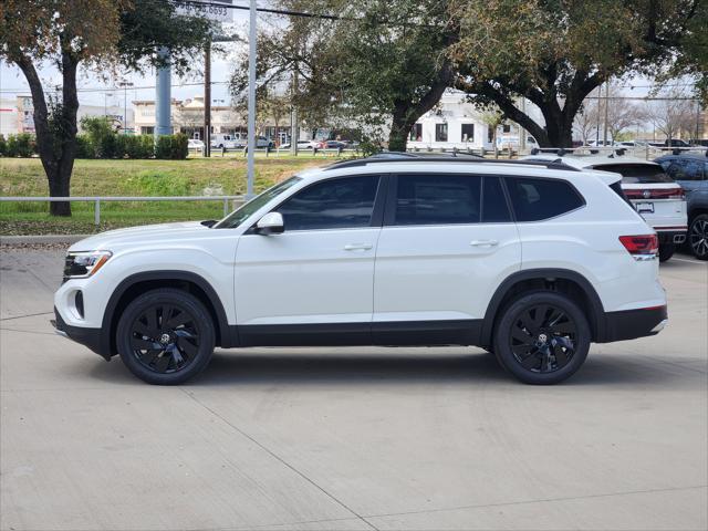 2026 Volkswagen Atlas SE with Technology