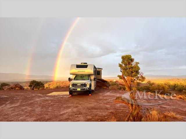 2027 Ford 600 XLT
