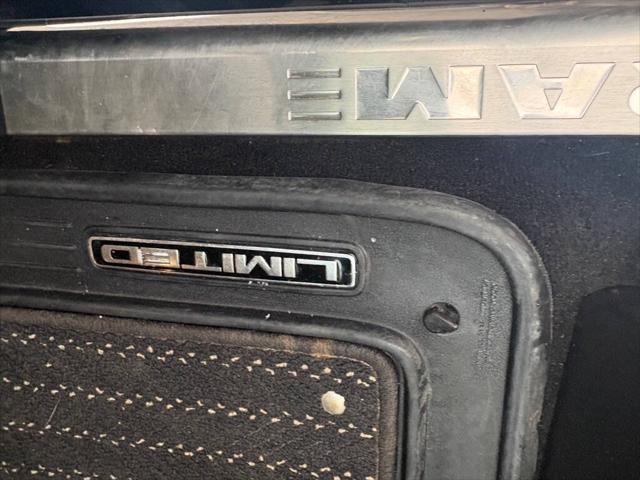 2018 Ram 3500 Limited Crew Cab 4x4 8' Box