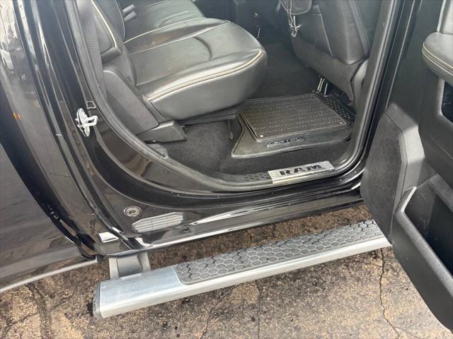 2018 Ram 3500 Limited Crew Cab 4x4 8' Box