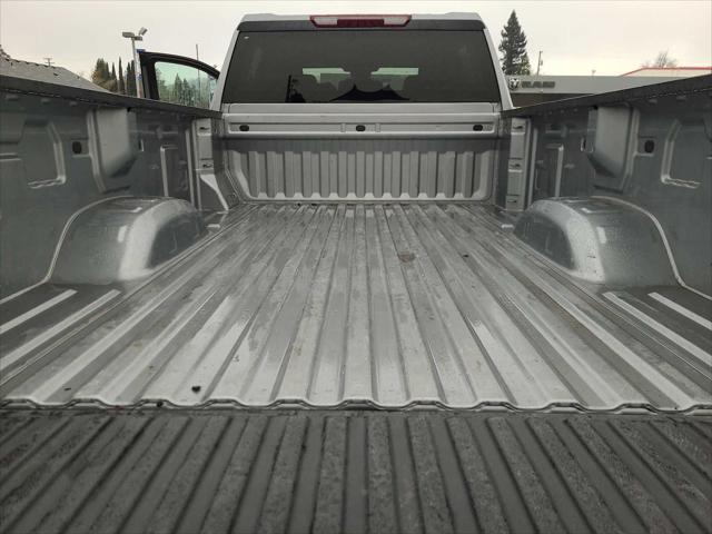 2025 Chevrolet Silverado 2500HD 4WD Crew Cab Long Bed LT