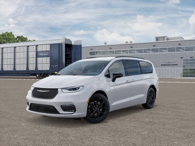 2026 Chrysler Pacifica Select AWD for sale in Troy, MI
