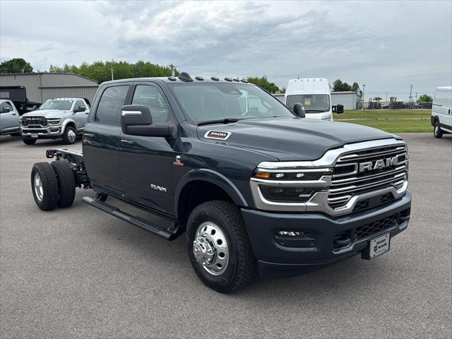 2026 RAM 3500 Chassis RAM 3500 BIG HORN CREW CAB CHASSIS 4X4 60 CA