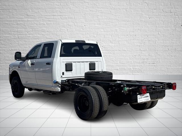 2026 RAM Ram 3500 Chassis Cab RAM 3500 TRADESMAN CREW CAB CHASSIS 4X4 60 CA