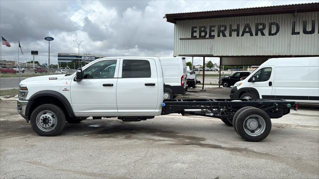 2026 RAM Ram 5500 Chassis Cab RAM 5500 TRADESMAN CHASSIS CREW CAB 4X4 84 CA