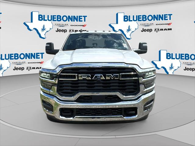 2026 RAM 3500 Chassis RAM 3500 TRADESMAN CREW CAB CHASSIS 4X4 60 CA