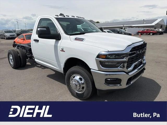 2026 RAM Ram 3500 Chassis Cab RAM 3500 TRADESMAN CHASSIS REGULAR CAB 4X4 60 CA