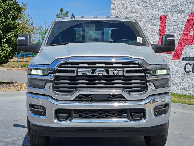 2026 RAM Ram 2500 RAM 2500 TRADESMAN CREW CAB 4X4 64 BOX
