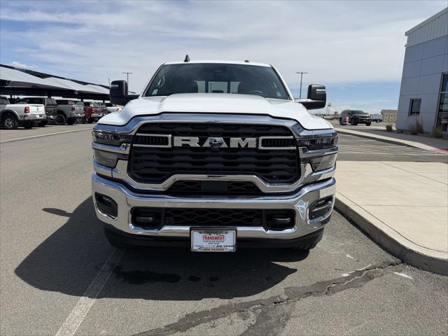 2026 RAM Ram 2500 RAM 2500 TRADESMAN CREW CAB 4X4 8 BOX