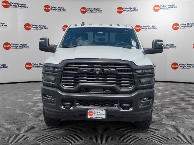 2026 RAM Ram 3500 RAM 3500 TRADESMAN CREW CAB 4X4 64 BOX