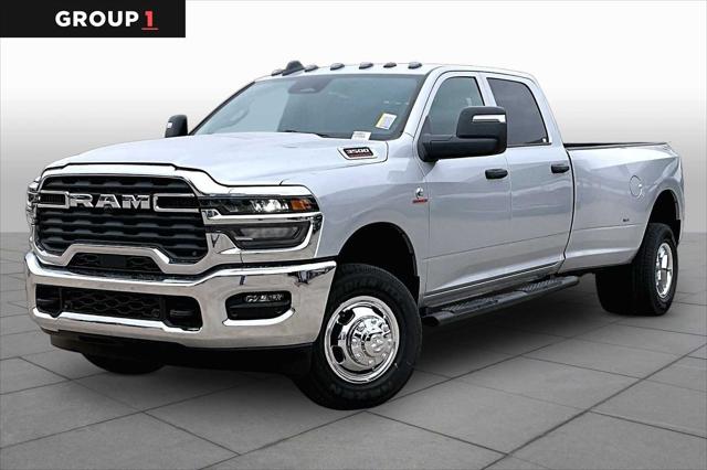 2026 RAM Ram 3500 RAM 3500 TRADESMAN CREW CAB 4X4 8 BOX