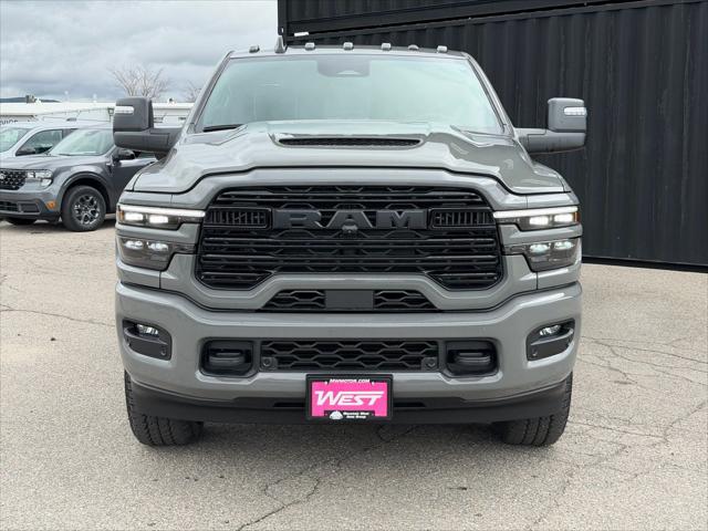 2026 RAM Ram 3500 RAM 3500 LARAMIE CREW CAB 4X4 8 BOX
