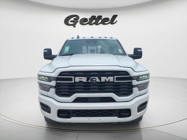 2026 RAM 3500 RAM 3500 BIG HORN CREW CAB 4X4 8 BOX