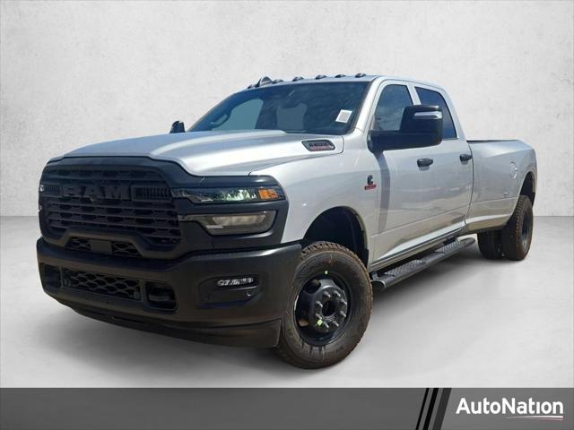 2026 RAM Ram 3500 RAM 3500 TRADESMAN CREW CAB 4X4 8 BOX