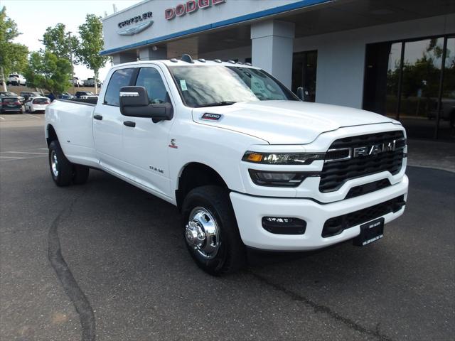 2026 Ram 3500 Big Horn Crew Cab 4x4 8' Box