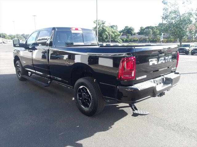 2026 Ram 3500 Laramie Crew Cab 4x4 8' Box
