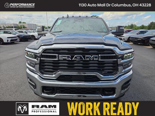 2026 RAM Ram 3500 RAM 3500 TRADESMAN CREW CAB 4X4 64 BOX