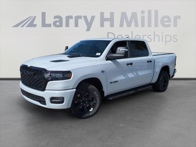 2026 RAM Ram 1500 RAM 1500 EXPRESS CREW CAB 4X4 57 BOX