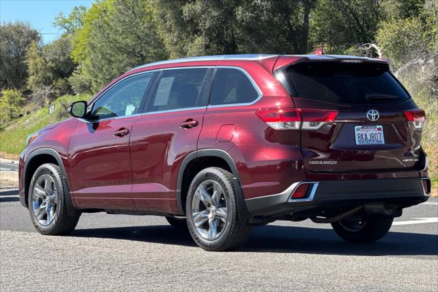 2019 Toyota Highlander Limited Platinum