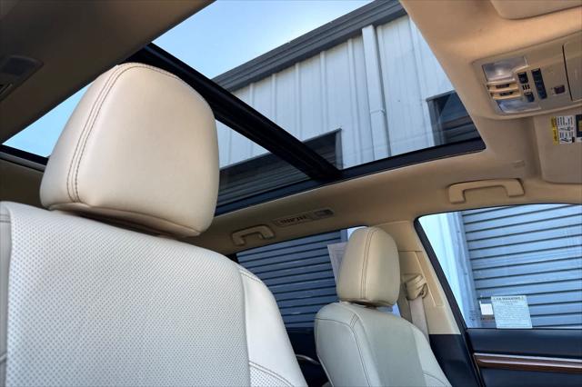 2019 Toyota Highlander Limited Platinum