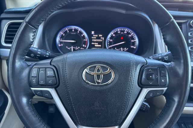 2019 Toyota Highlander Limited Platinum