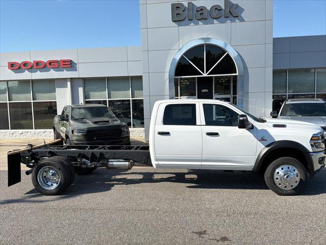 2026 RAM Ram 5500 Chassis Cab RAM 5500 TRADESMAN CHASSIS CREW CAB 4X4 84 CA 2026 RAM Ram 5500 Chassis Cab RAM 5500 TRADESMAN CHASSIS CREW CAB 4X4 84 CA