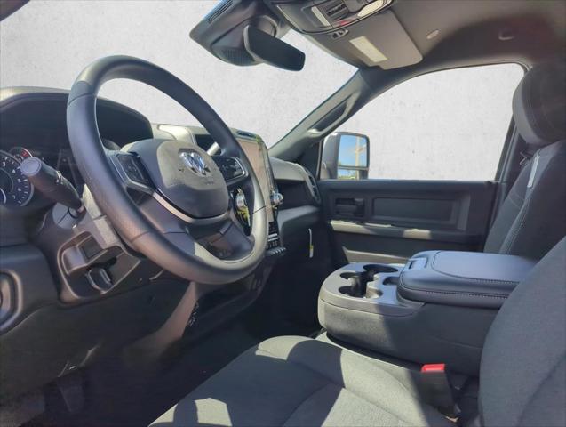 2026 RAM Ram 2500 RAM 2500 TRADESMAN CREW CAB 4X4 64 BOX