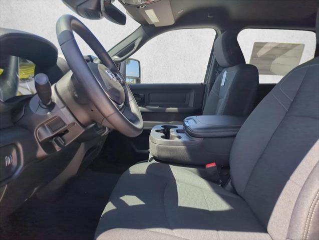 2026 RAM Ram 2500 RAM 2500 TRADESMAN CREW CAB 4X4 64 BOX