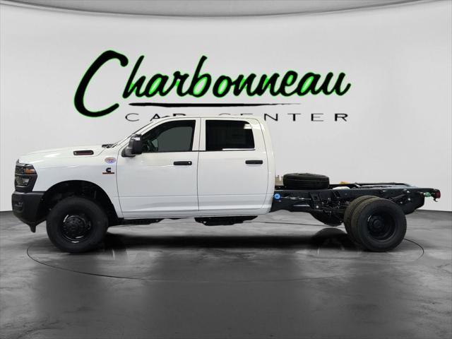2026 RAM Ram 3500 Chassis Cab RAM 3500 TRADESMAN CREW CAB CHASSIS 4X4 60 CA 2026 RAM Ram 3500 Chassis Cab RAM 3500 TRADESMAN CREW CAB CHASSIS 4X4 60 CA