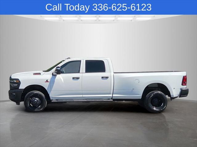 2026 RAM Ram 3500 RAM 3500 TRADESMAN CREW CAB 4X4 8 BOX