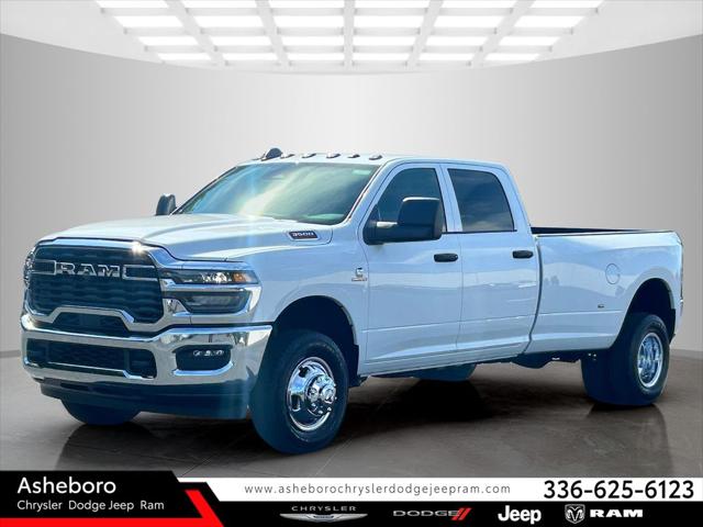 2026 RAM Ram 3500 RAM 3500 TRADESMAN CREW CAB 4X4 8 BOX