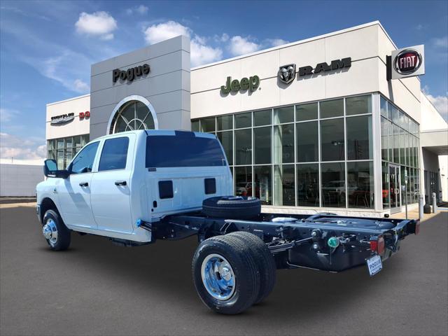 2026 RAM Ram 3500 Chassis Cab RAM 3500 TRADESMAN CREW CAB CHASSIS 4X4 60 CA