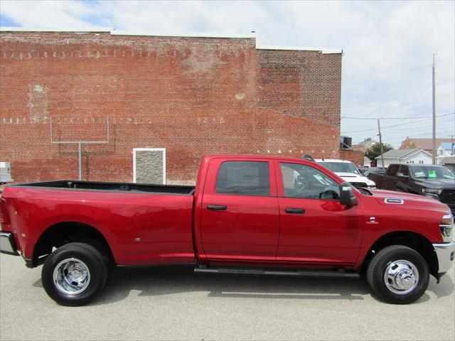 2026 RAM Ram 3500 RAM 3500 TRADESMAN CREW CAB 4X4 8 BOX 2026 RAM Ram 3500 RAM 3500 TRADESMAN CREW CAB 4X4 8 BOX