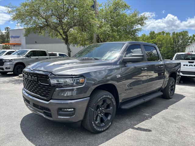 2026 RAM 1500 RAM 1500 EXPRESS CREW CAB 4X4 57 BOX