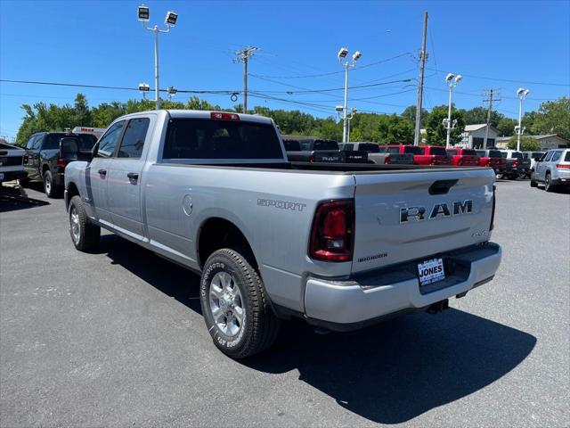 2026 Ram 3500 Big Horn Crew Cab 4x4 8' Box